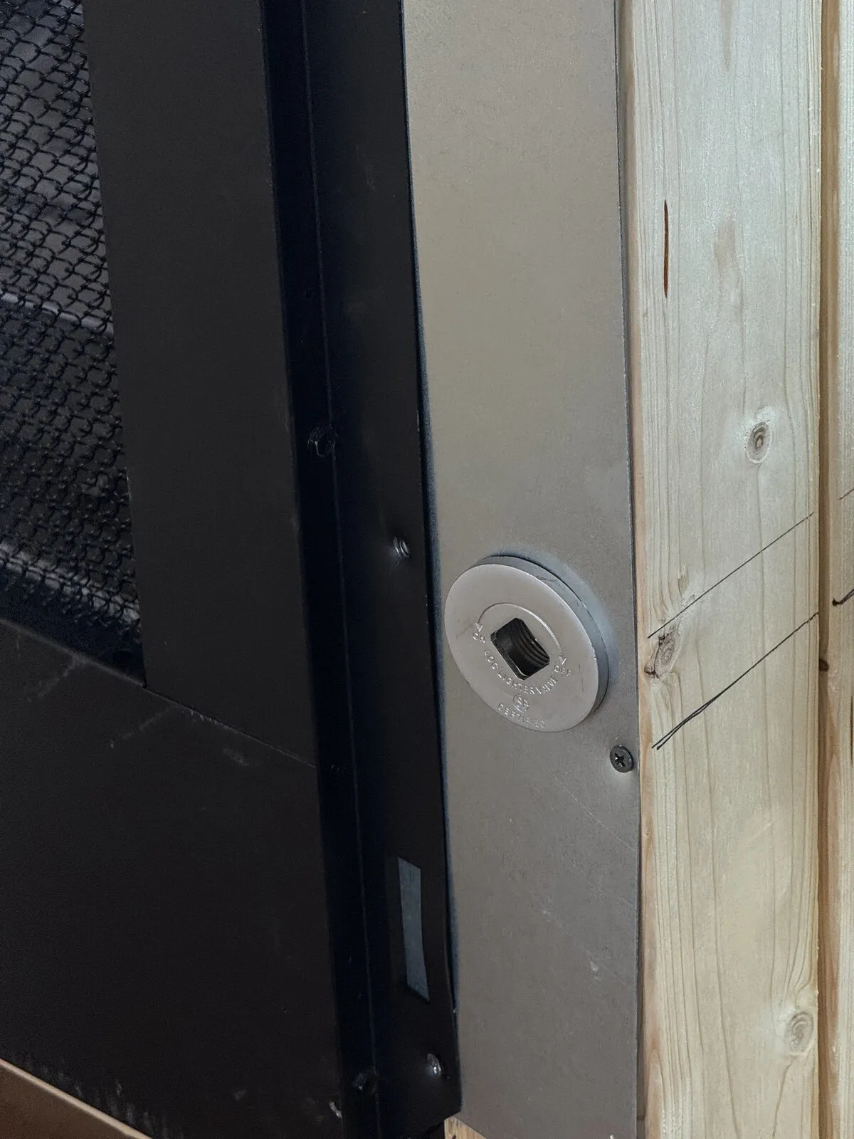 Damper plate and frame, viewed from the firebox
