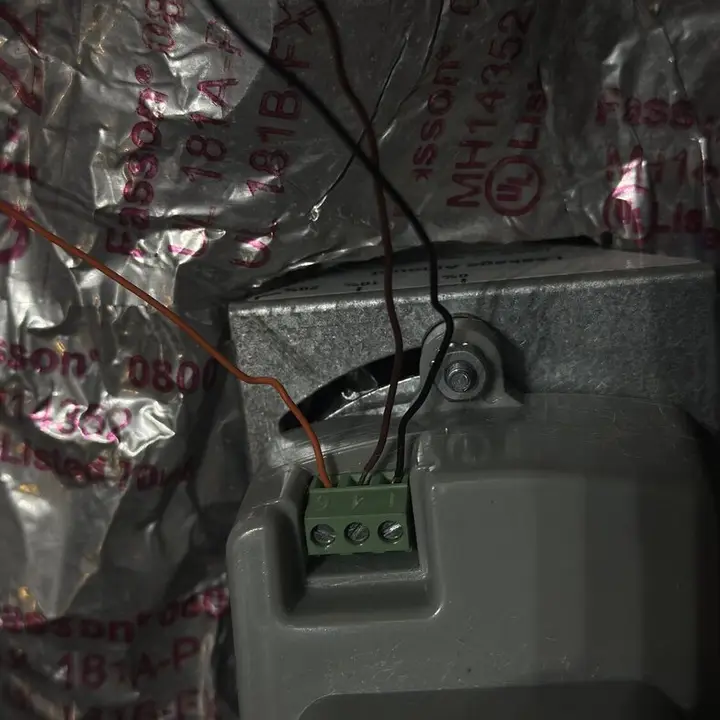 Control board and wiring, Central Texas