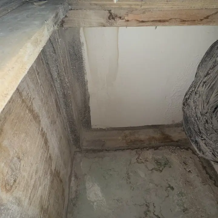 Duct box and flex connection, Central Texas