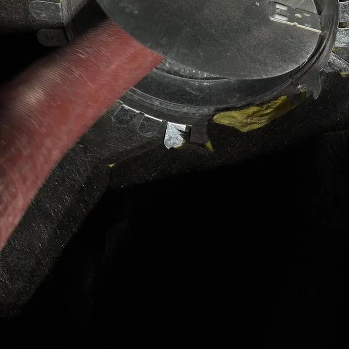 Flex duct with a new collar, Central Texas